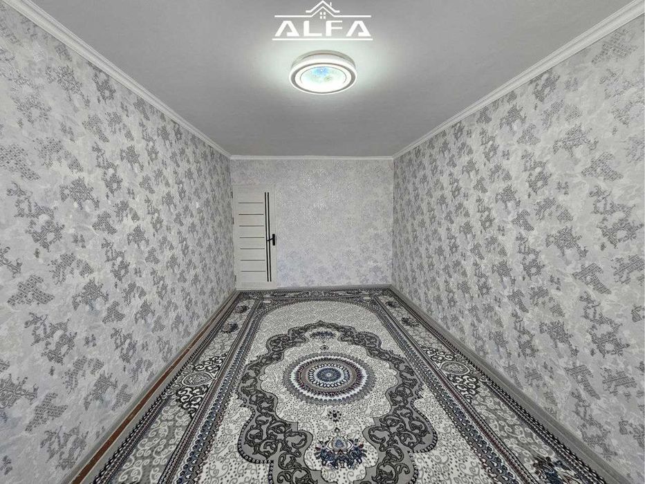 Buxoroda kvartira sotiladi 3 xonali 72m² 4-qavat.