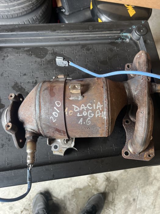 Catalizator dacia logan 1.6 benzina 2010 in perfecta stare de function