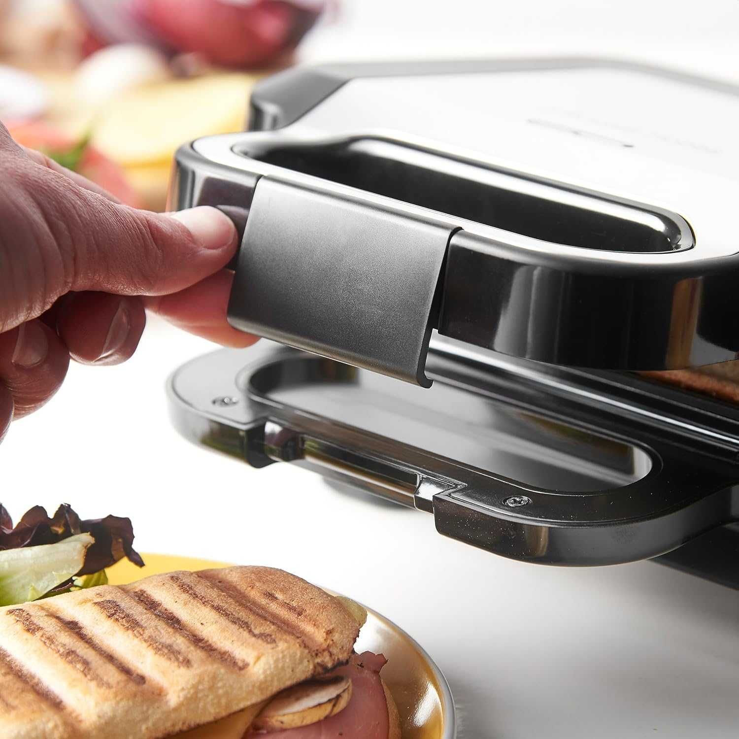 Russell Hobbs Creations 3в1 уред за сандвичи, гофретник и скара