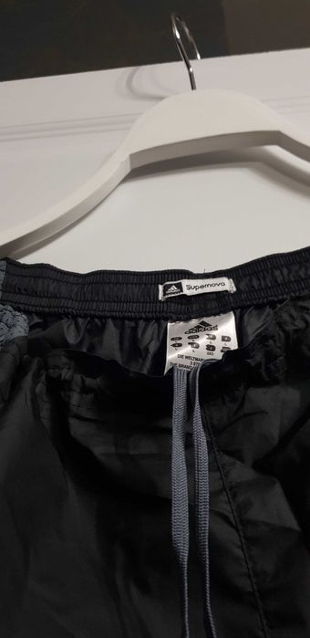 Продавам мъжки спортни долнища Adidas