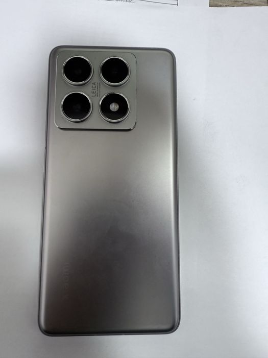 Xiaomi 14T PRO! Продоётся телефон в хорошим состояние!