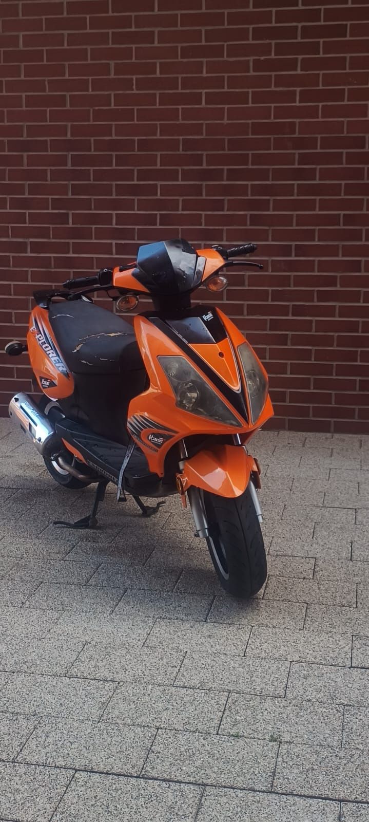 Vând scuter de 49