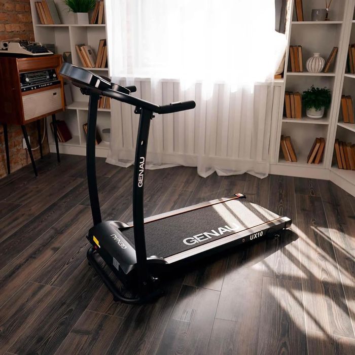 Продам беговую дорожку Genau