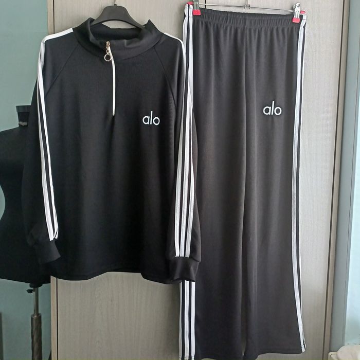 Дамски Екип -Нов