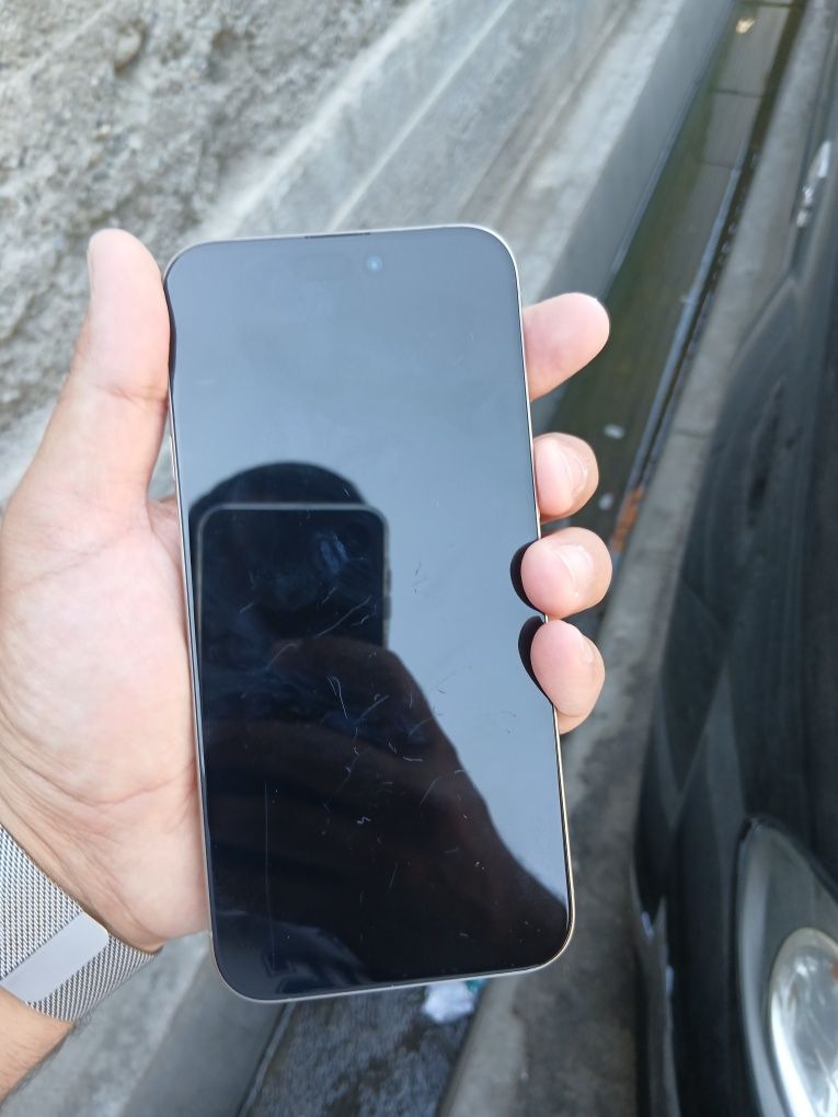 Продаётся iPhone 15 Pro Max