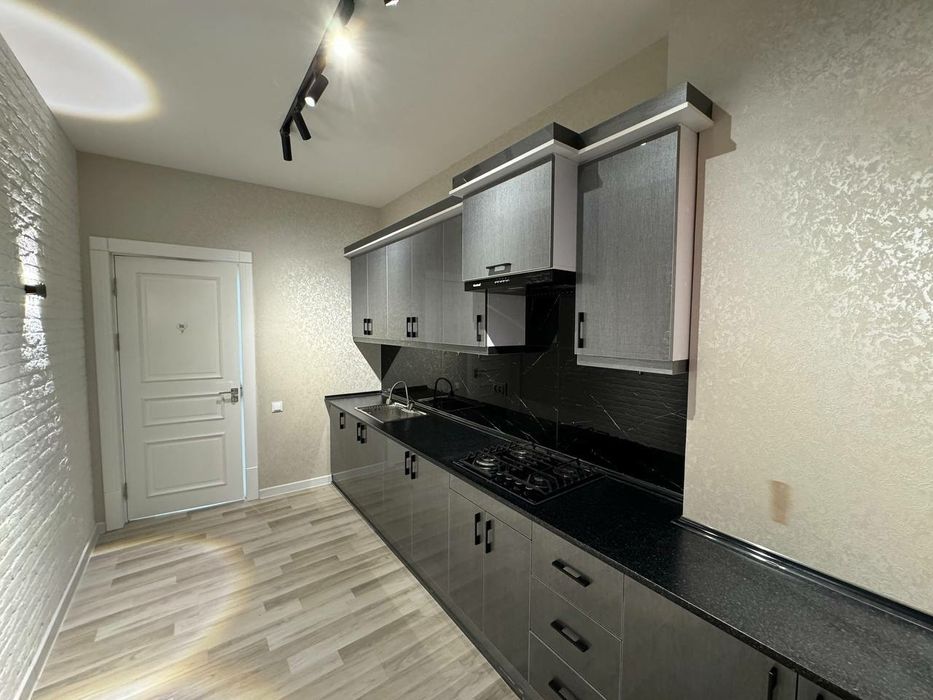 Дружба Народов Чакар Коратош 3 хонали