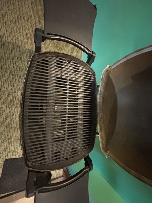Gas gril weber q 2200