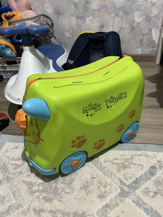 Продам машину для игрушек