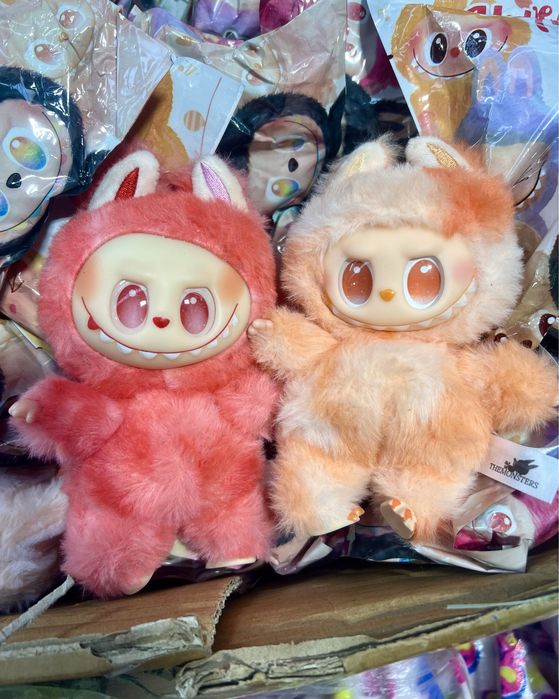 Labubu Gen. 3 - Big Into Energy (SIGILAT)