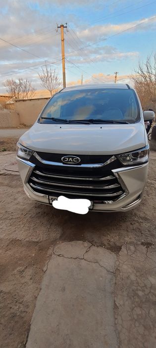 JAC M4 сотилади х