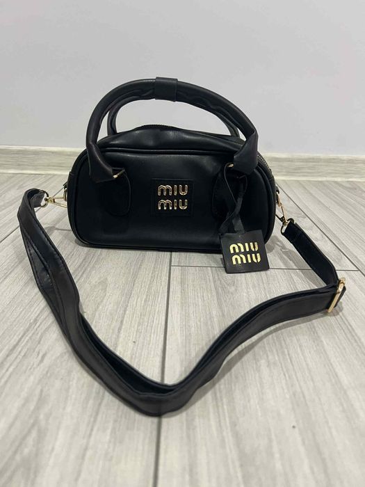 Geanta miu miu , neagra