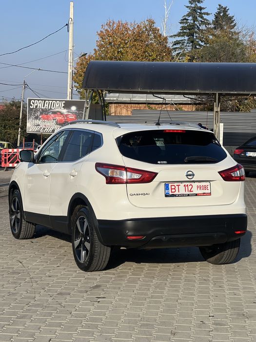 Nissan Qashqai 4x4 TEKNA 2015/ 1.6 dCi 131 CP/ panorama/ PARC AUTO !