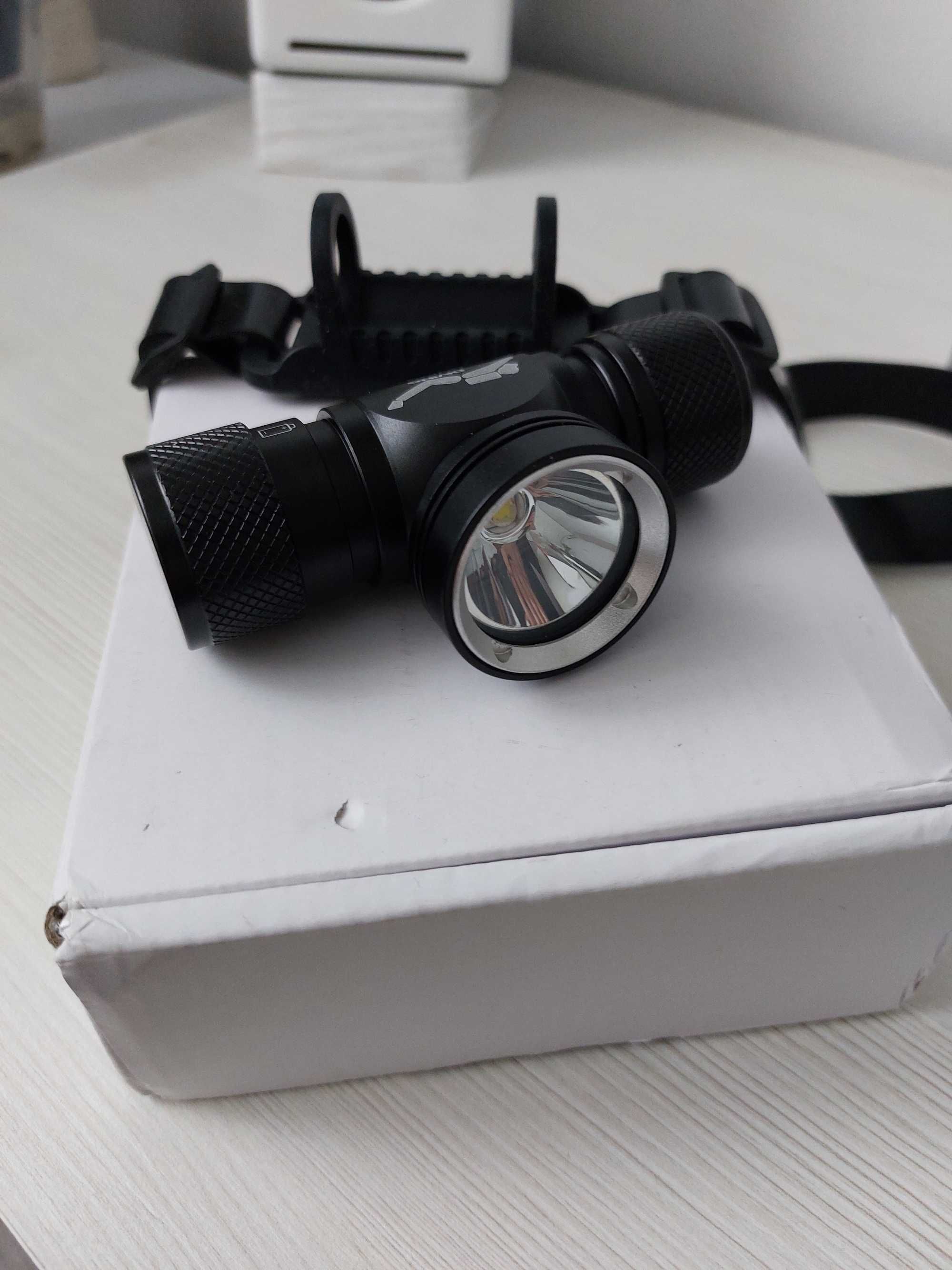 Lanterna FRONTALA drumetie hiking  scufundari BORUiT HP900