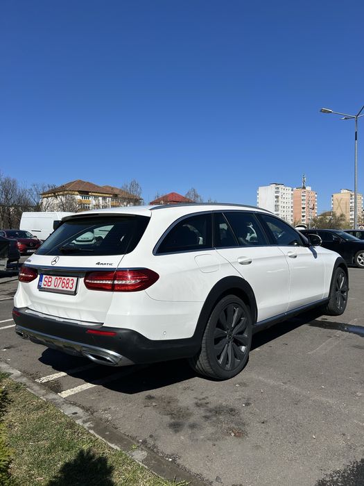 Mercedes-Benz E220 d 4Matic All-Terrain