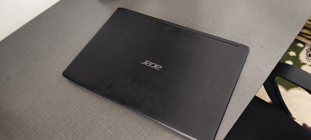 Acer aspire 3  o