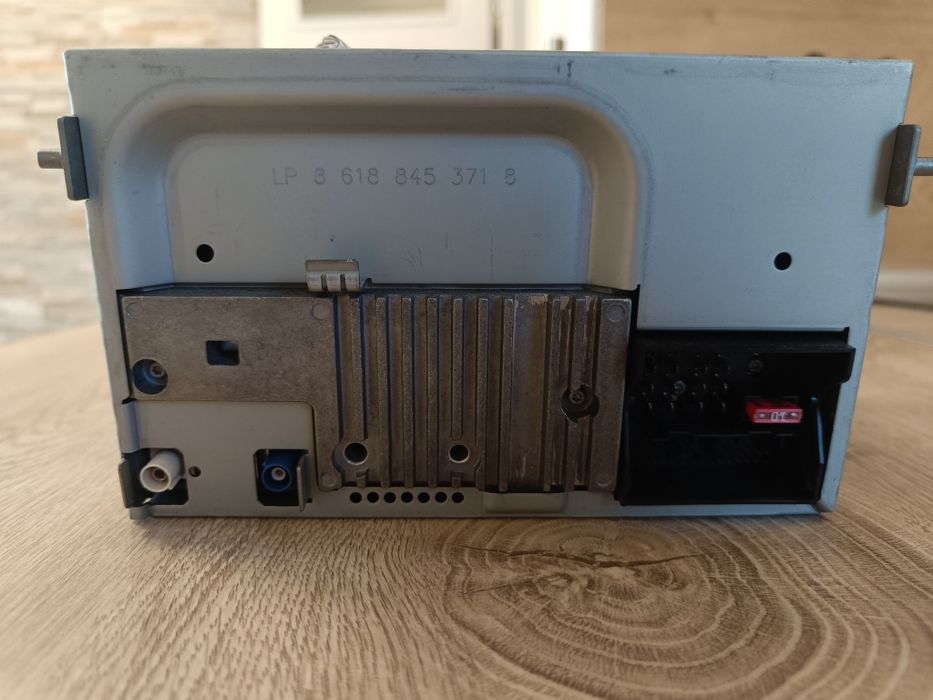 Оригинално CD радио RNS-300 за голф 5