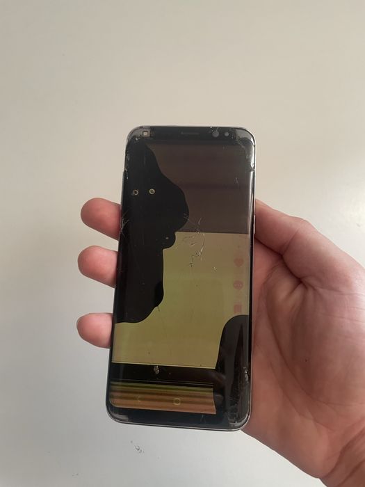 Vand doua Samsung-ur galaxy s8 64gb ful box, CITITI DESCRIEREA