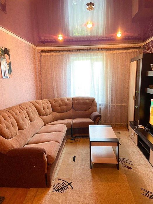 Продам 3 комн дом на ул. Маляров в Восточной части города.
