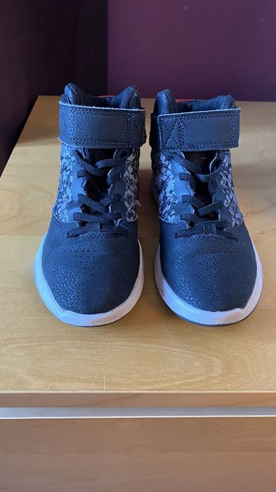 Ghete baschet marimea 32 si 33