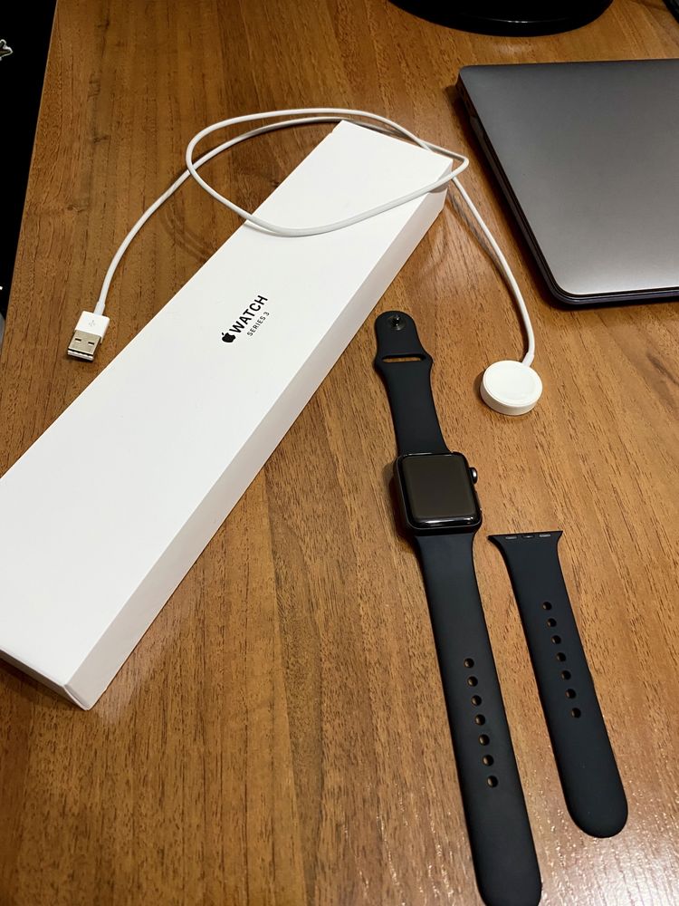 Apple Watch Series 3, 38mm