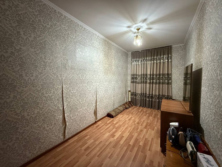 Юнусабод 11.кв 2/4/4 50.кв Срочно квартира МетроЛиня