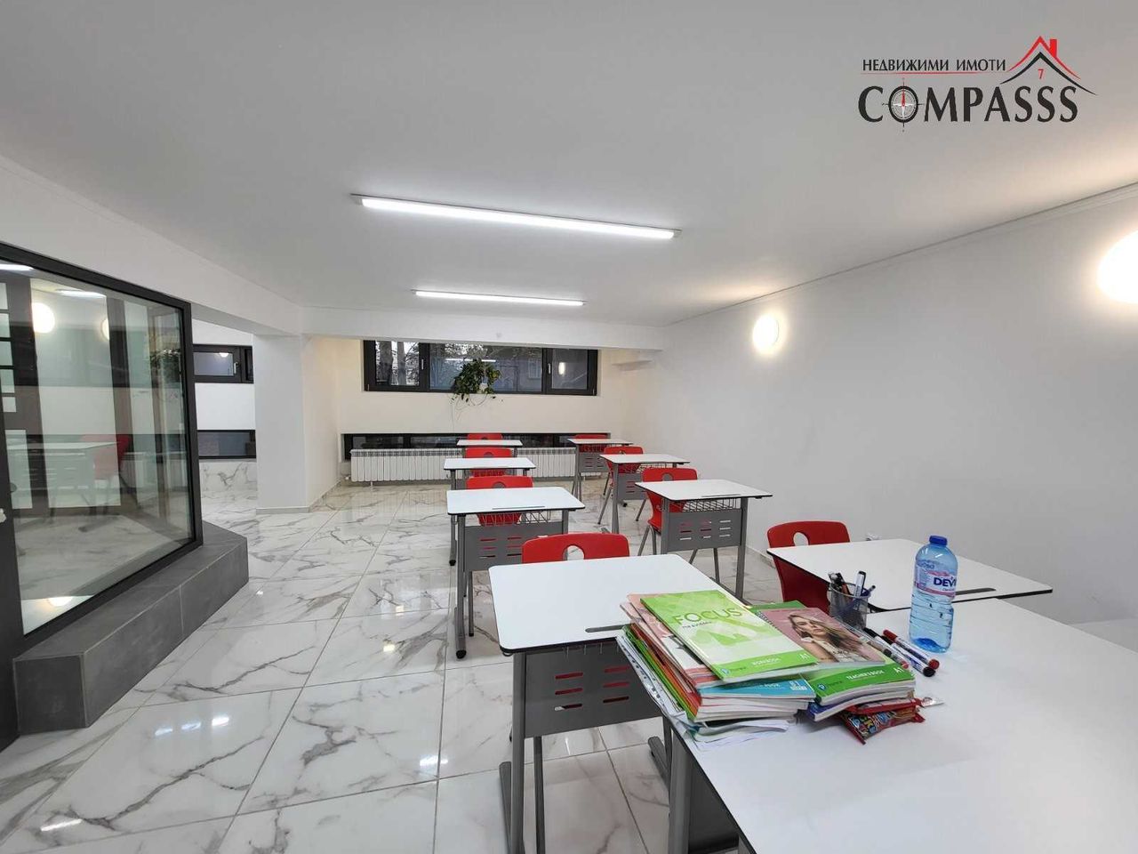 Продава се Офис в Добрич, Център - 124 кв.м за 1500 €/кв.м - Снимка #9