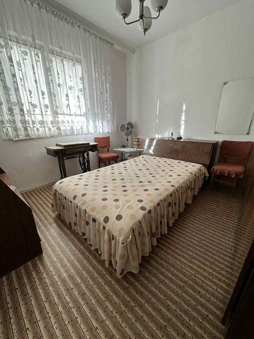 Продава се Тристаен апартамент в Пловдив, Каменица 2 - 93 кв.м за 1662 €/кв.м - Снимка #2