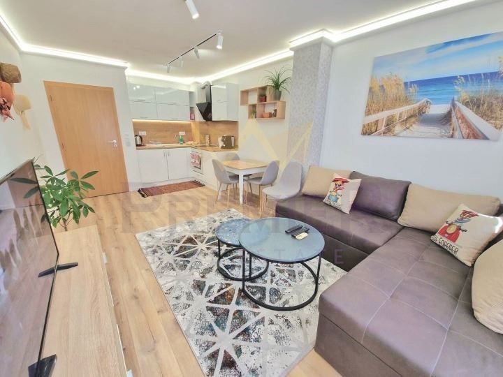 Дава се под наем Двустаен апартамент в Варна, Чаталджа - 60 кв.м за 612 € - Снимка #2