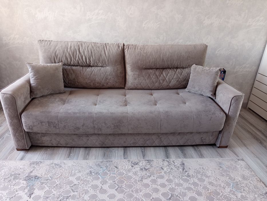 Диван-еврокнижка