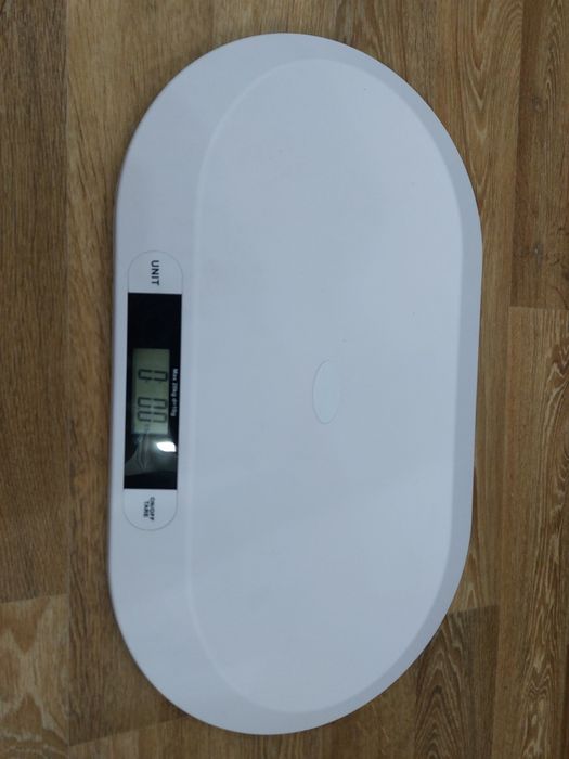 Продам весы для новорожденных