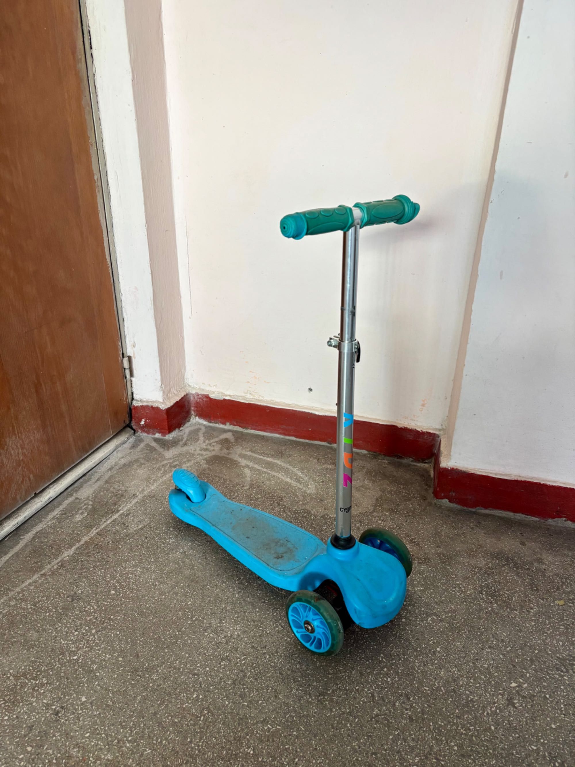 Trotineta 3 roti Cygnus Kid Scooter