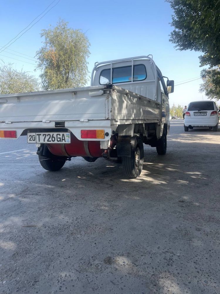 Labo harjati yoq barakasi bor