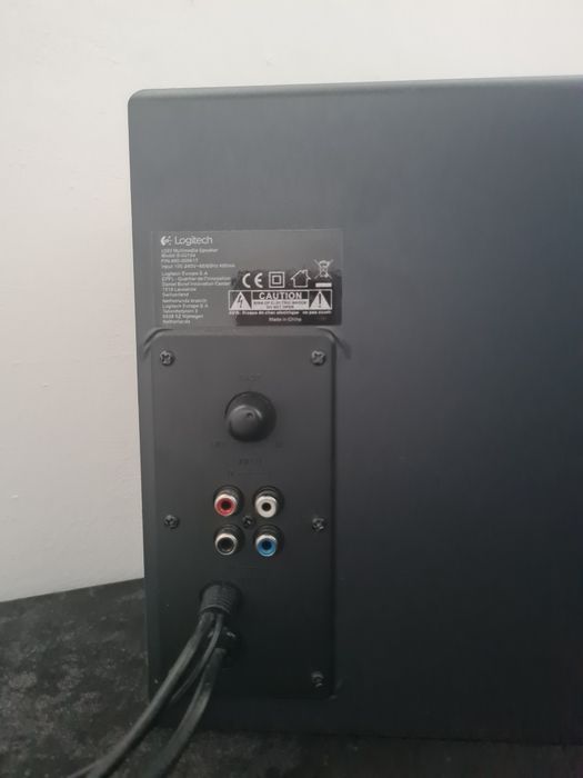 Logitech  2.1   40W  RMS