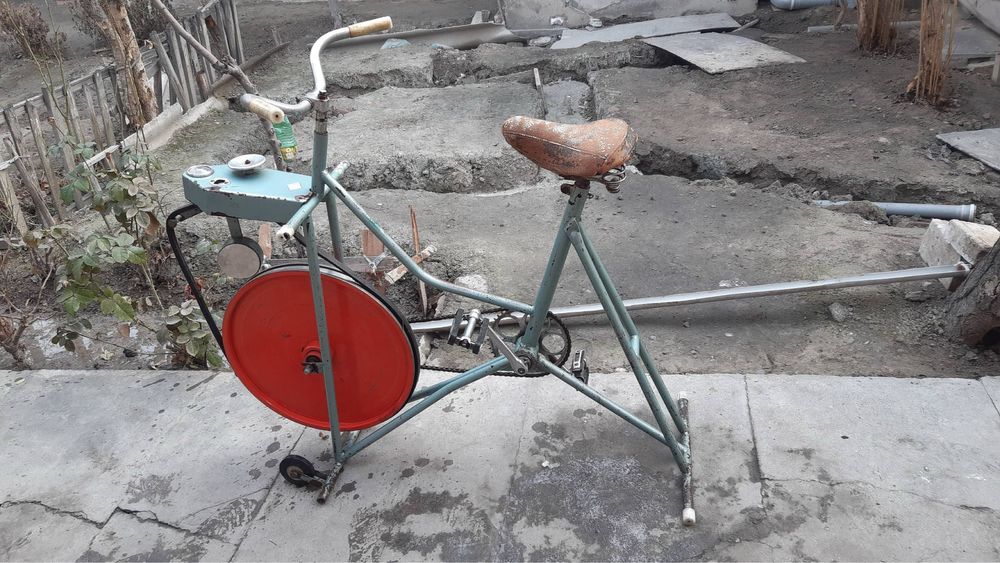 Velosiped trenajor Вело-тренажёры