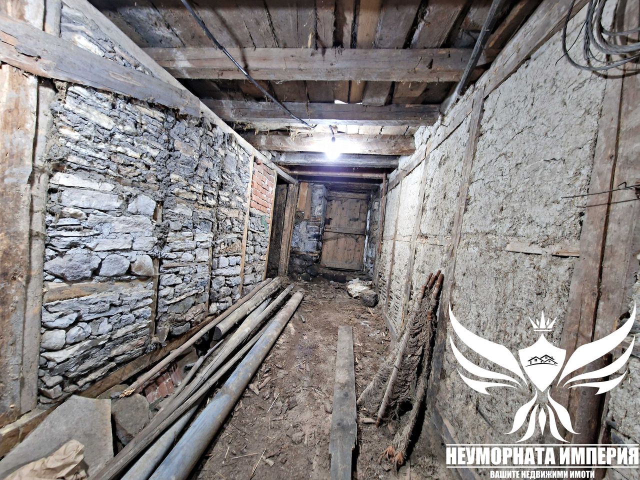 Продава се Къща в с. Орехово, Област Смолян - 160 кв.м за 335 €/кв.м - Снимка #22