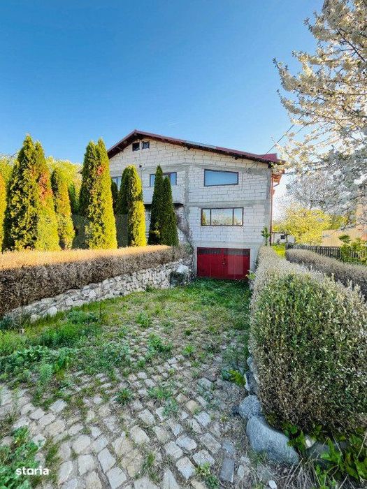 Casa Sotanga S+P+M