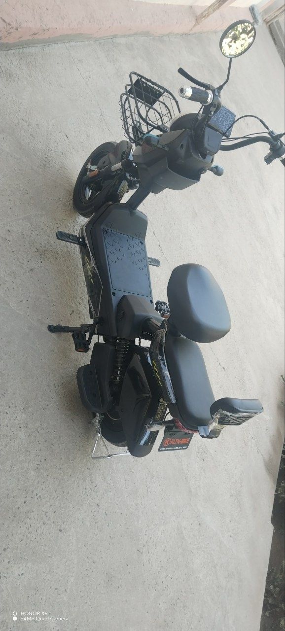 Продаётся электро скутер