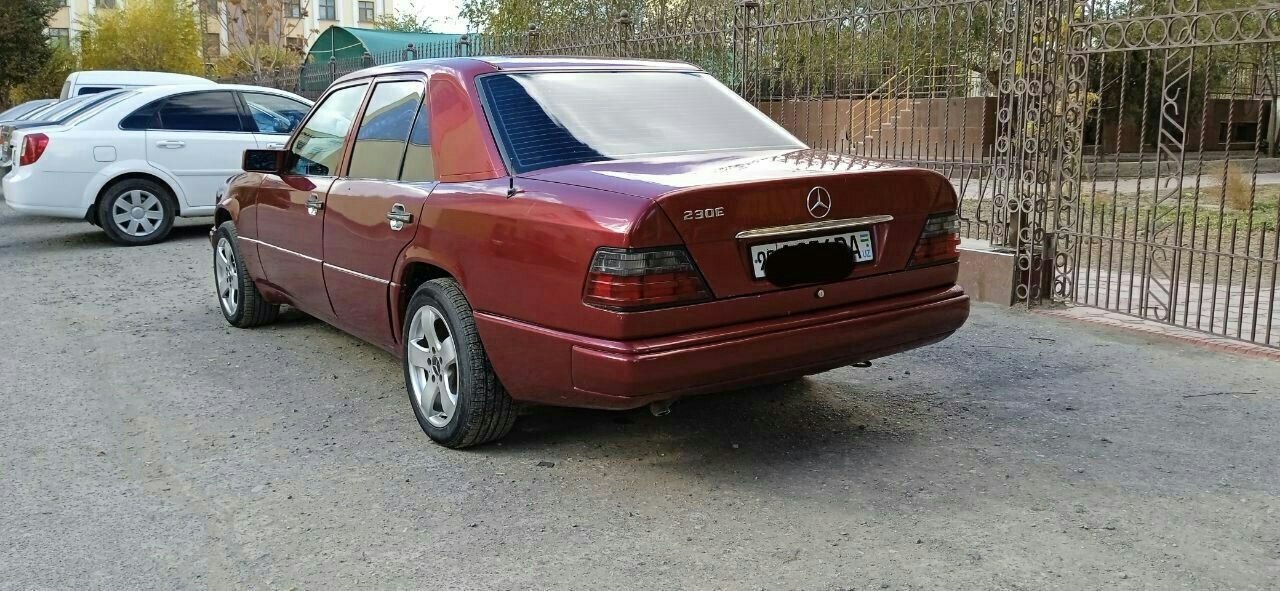 W124 Mercedes benz