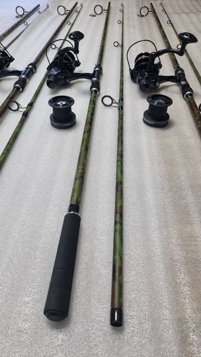 SET 4 Lansete Carp WINDBLADE 3.90m 3.5Lbs + 4 Mulinete AVIATOR DP70