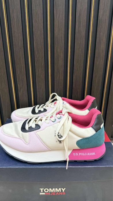 Спортни кецове Tommy jeans  ,удобни с актуални цветове