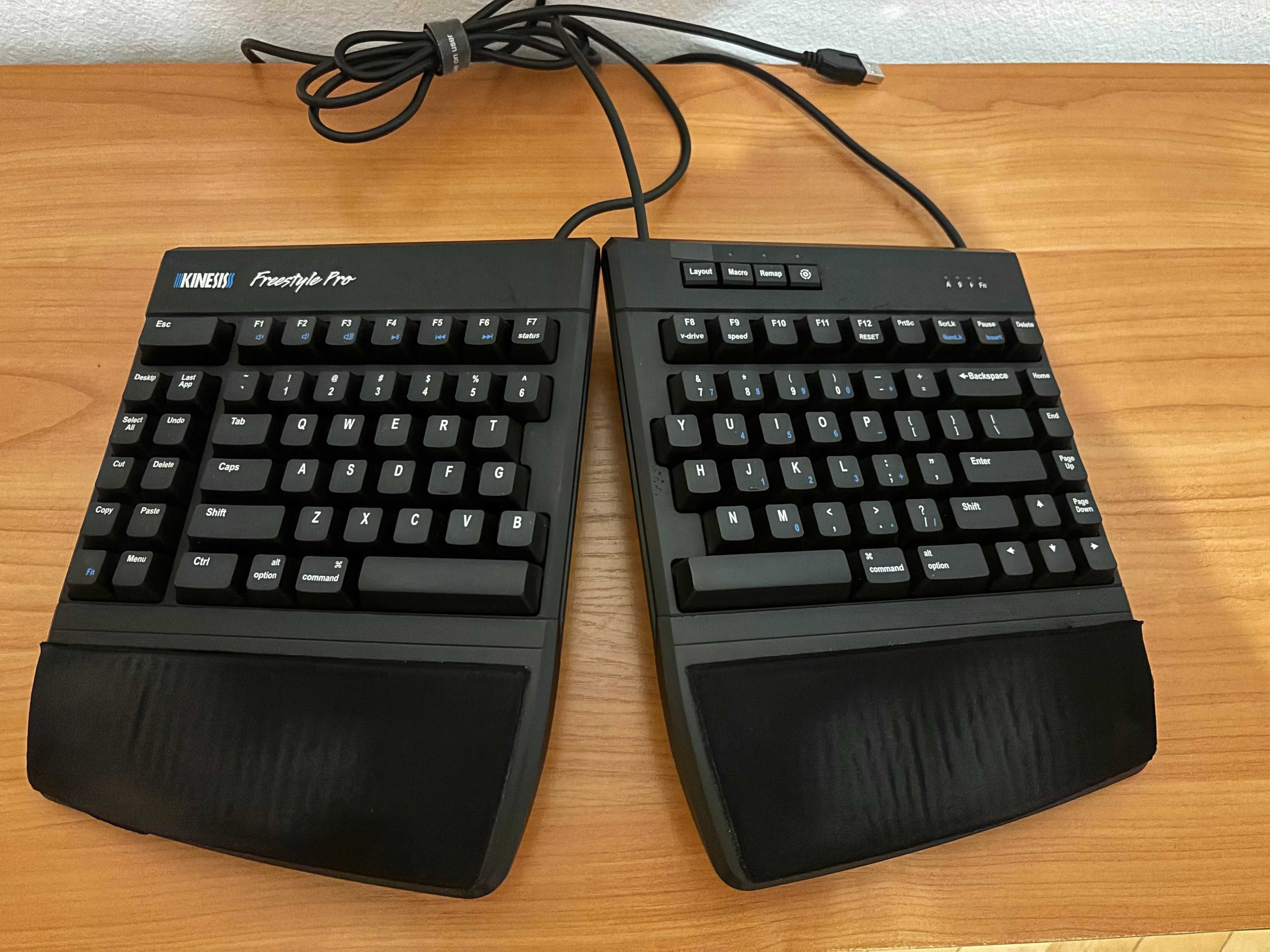 Клавиатура KINESIS Freestyle Pro