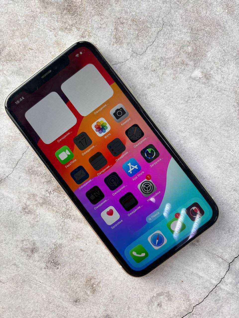 Apple iPhone 11 64 Gb (г. Астана пр Женис 24) лот 352854