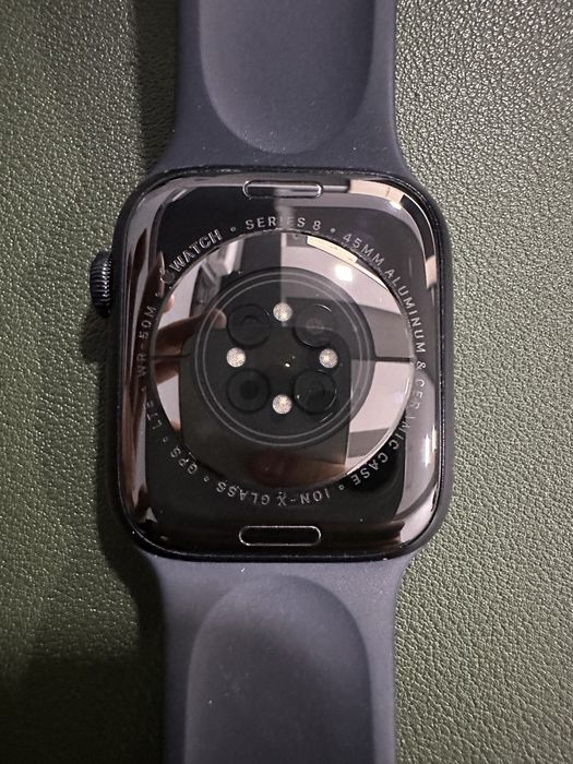 Apple Watch Series 8 45 mm
