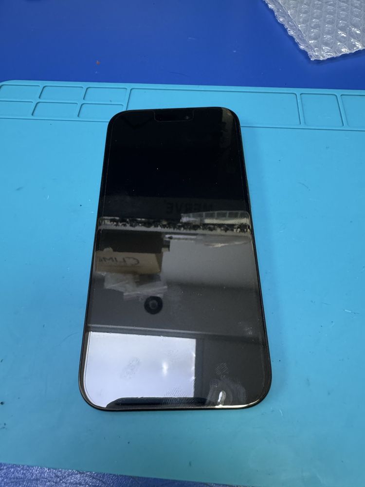 Display original iphone 15 pro