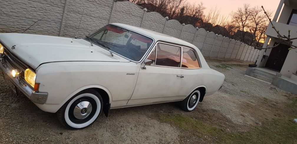 Opel record 1700 cupe