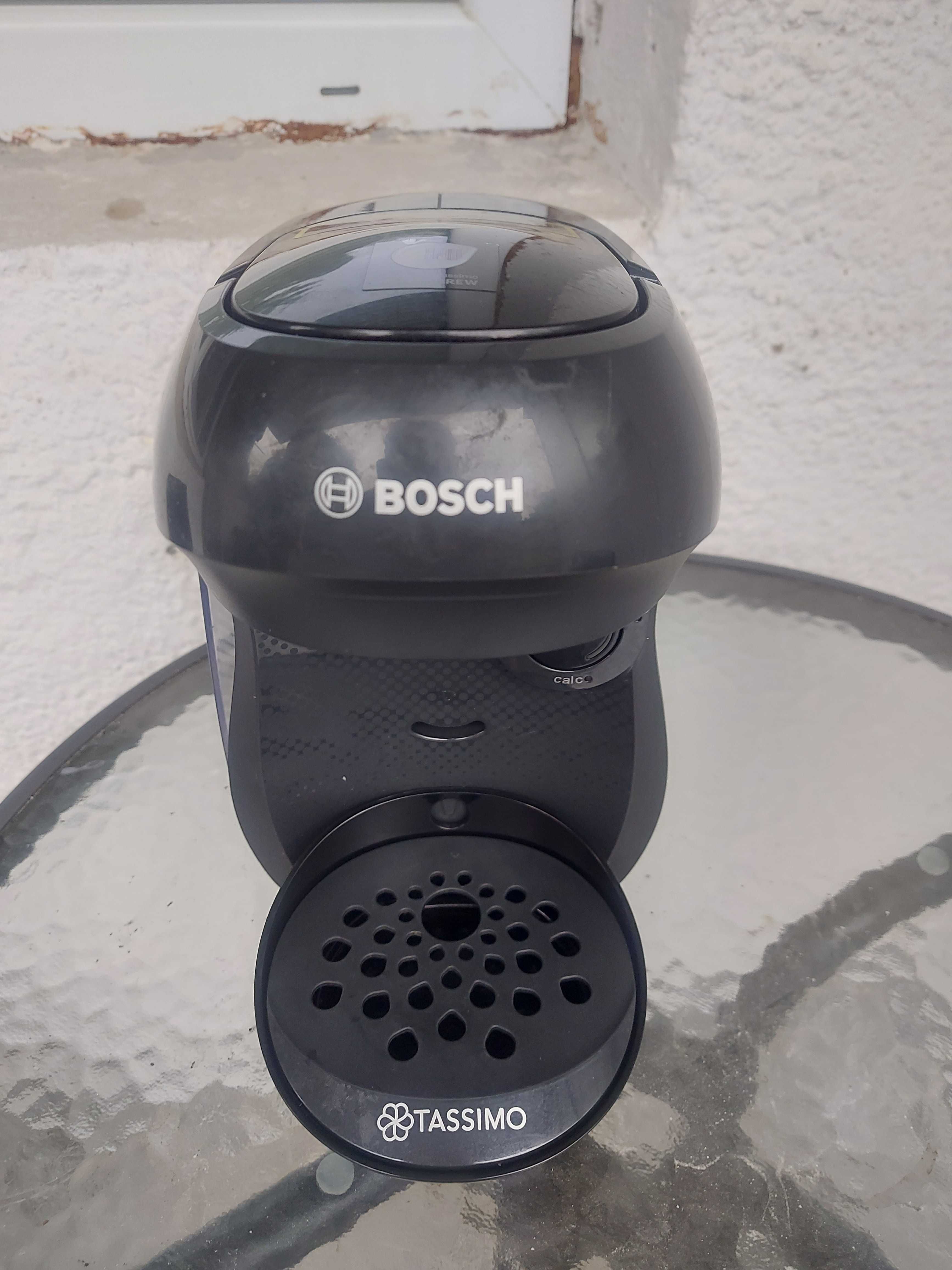 Кафе машина Bosch tassimo.