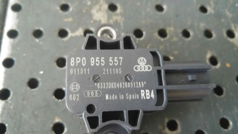 Senzor impact stanga fata audi a4 b7 8e 8p0955557