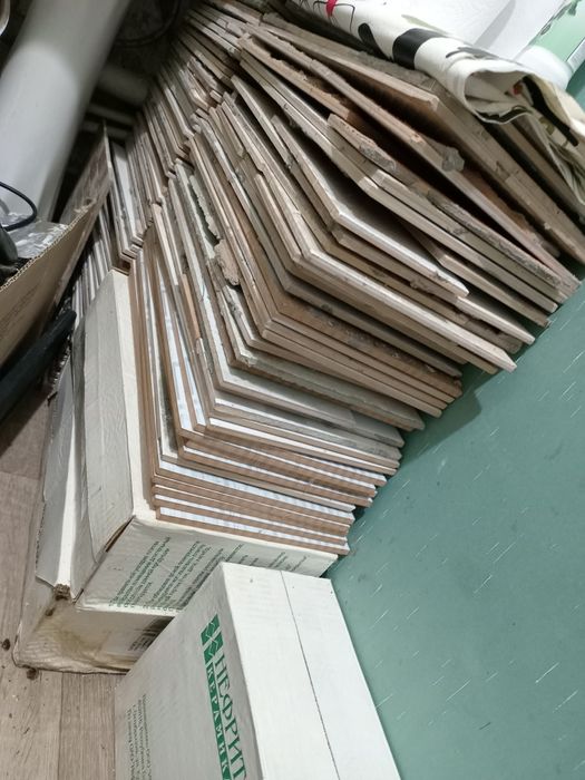 Кафель в упаковке и б/у  белый