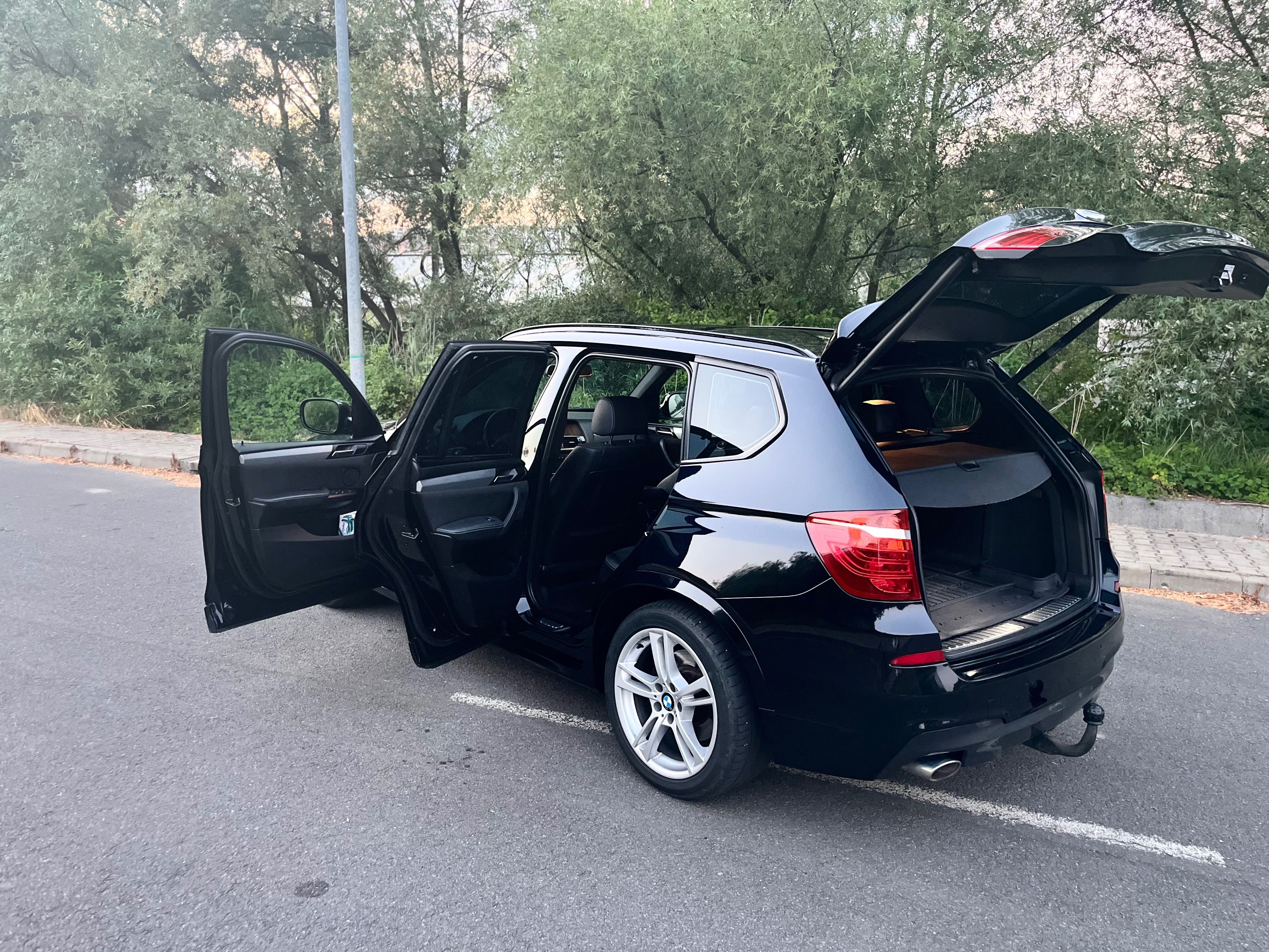 BMW X3 / 2,0 Diesel / M Paket / X drive / Automatic / 2012