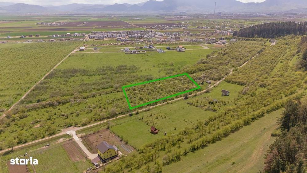 Teren vânzare 2717 mp/Sanpetru lângă dealul Lempes